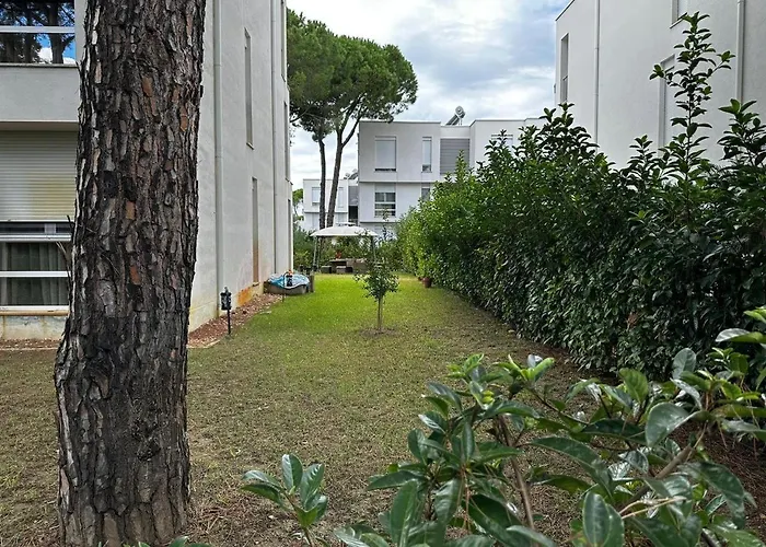 Coastal Garden Retreat